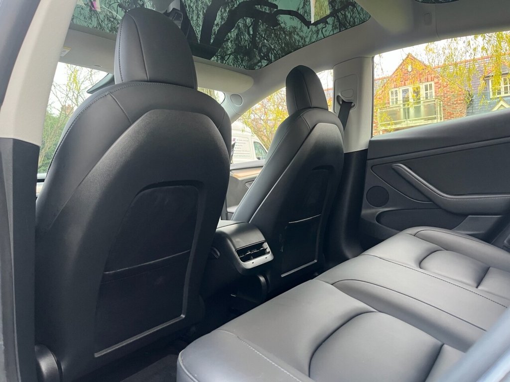 Used Tesla Model 3 2021 for sale - 76783811: Photo 12