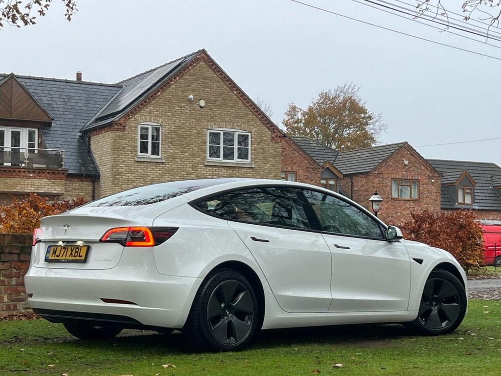 Used Tesla Model 3 2021 for sale - 76783811: Photo 16