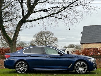 Used BMW 5 Series 2018 for sale - 76950749: Photo