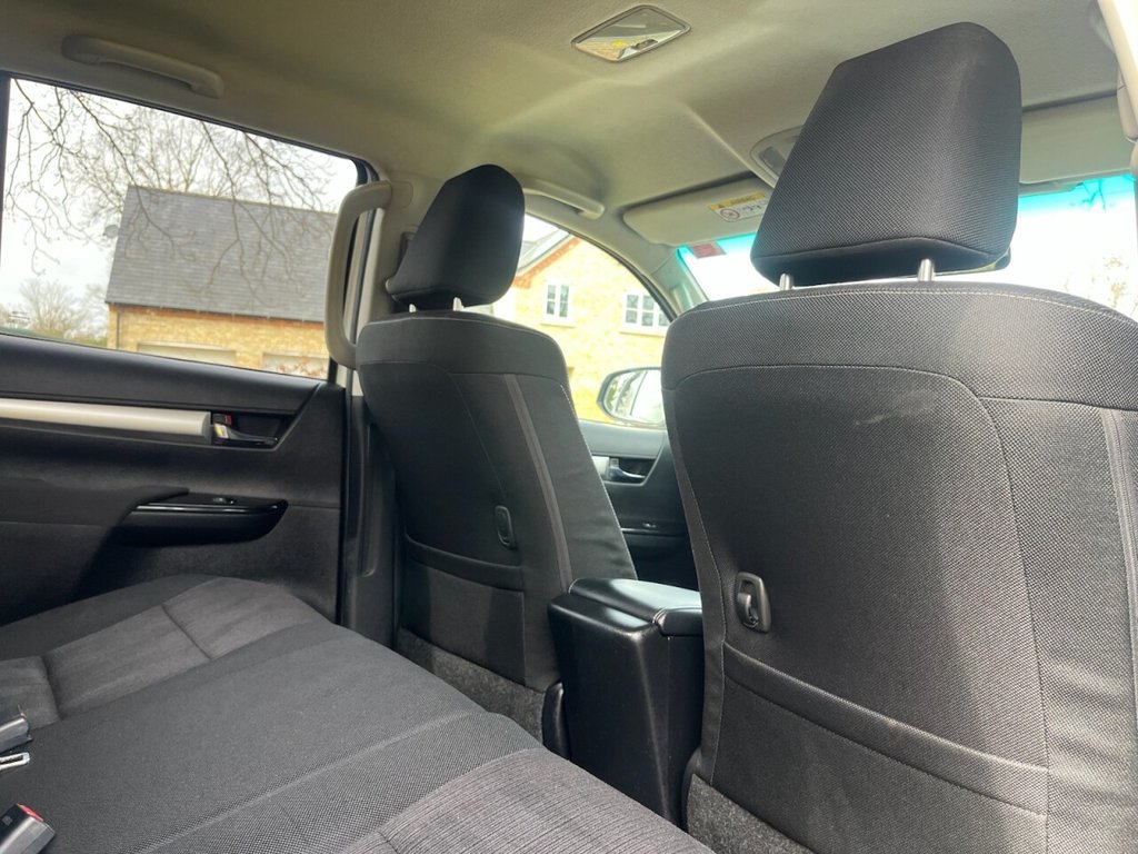 Used Toyota Hilux 2020 for sale - 77341545: Photo 21