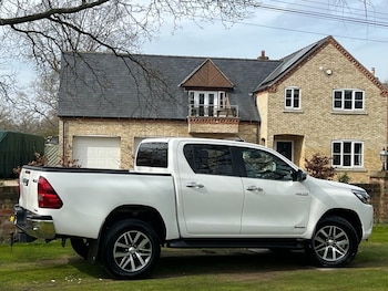 Used Toyota Hilux 2020 for sale - 77341545: Photo