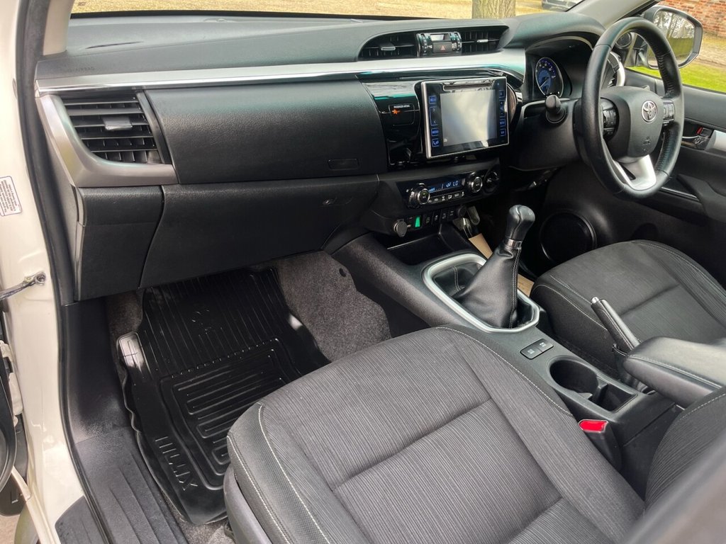 Used Toyota Hilux 2020 for sale - 77341545: Photo 8