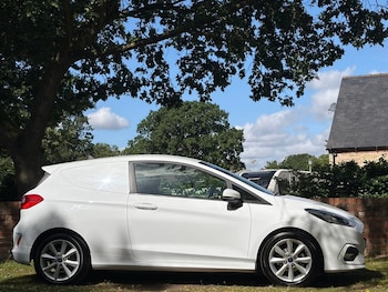 Used Ford Fiesta Van 2020 for sale - 79046451: Photo