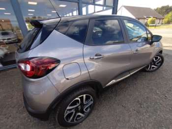 Used Renault Captur 2018 for sale - 74540076: Photo