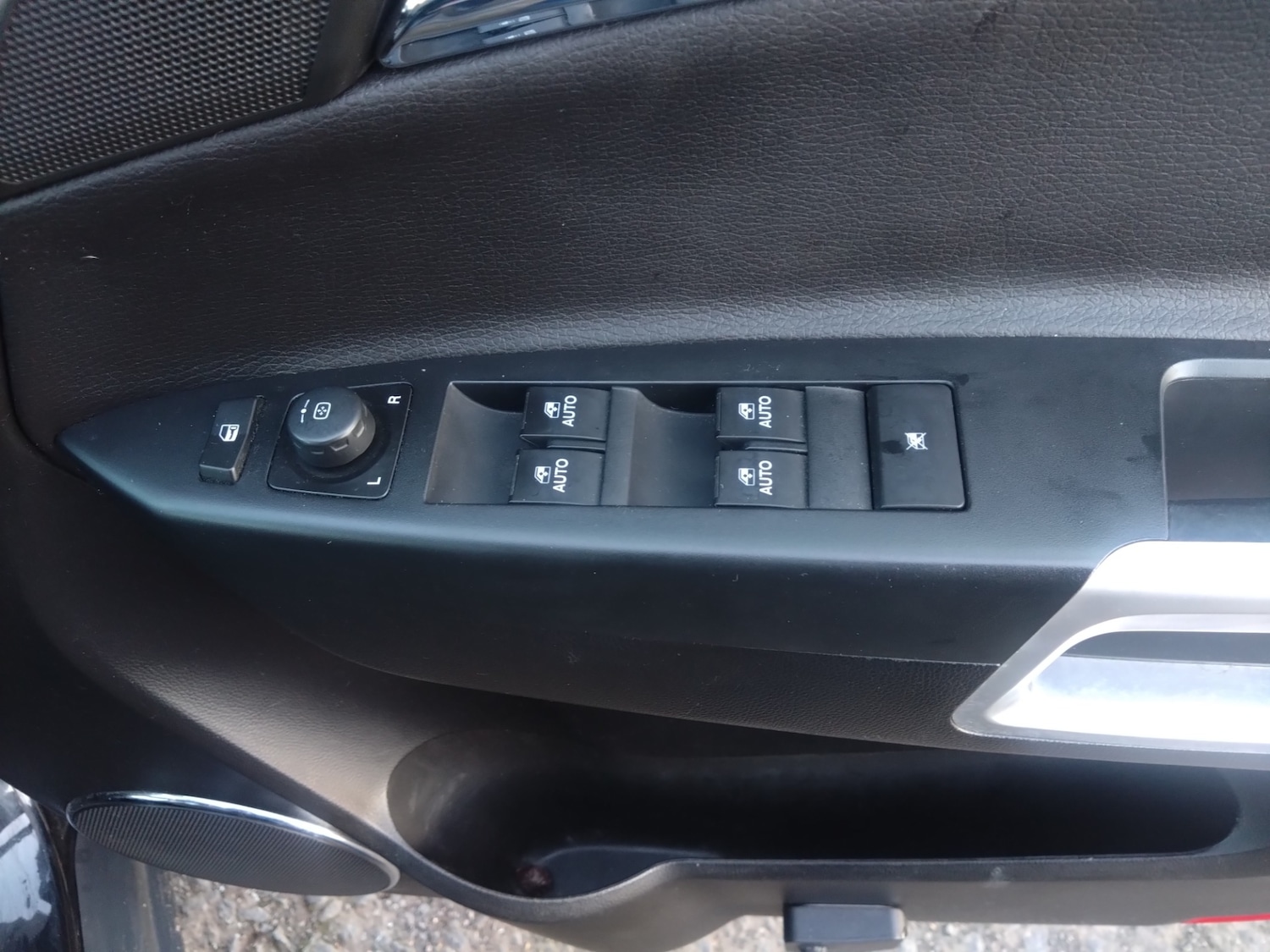 Used Vauxhall Antara 2015 for sale - 76599536: Photo 11