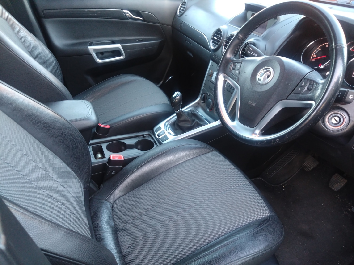 Used Vauxhall Antara 2015 for sale - 76599536: Photo 2