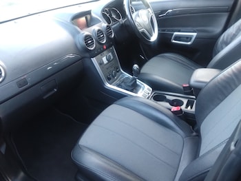 Used Vauxhall Antara 2015 for sale - 76599536: Photo