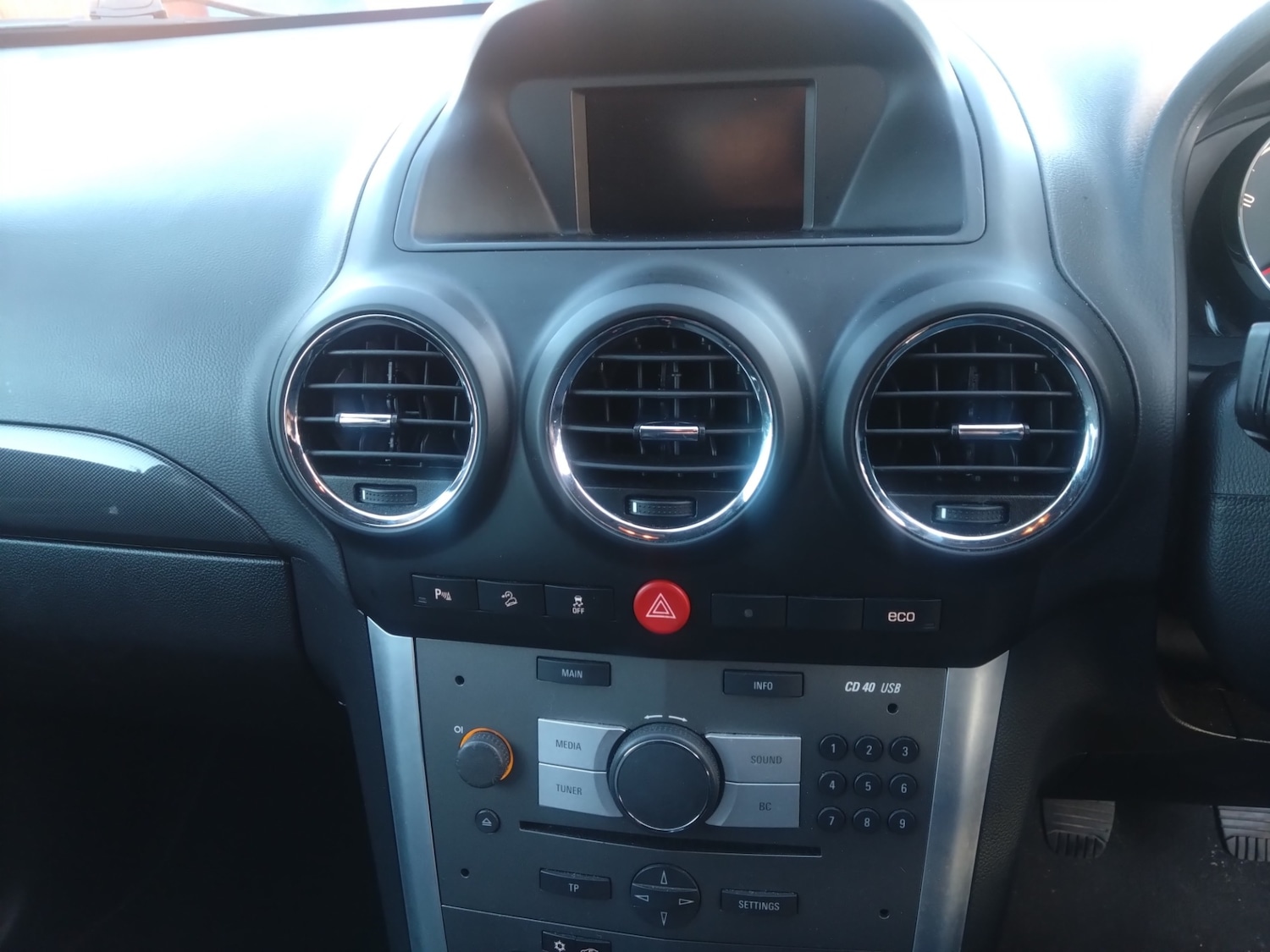 Used Vauxhall Antara 2015 for sale - 76599536: Photo 5