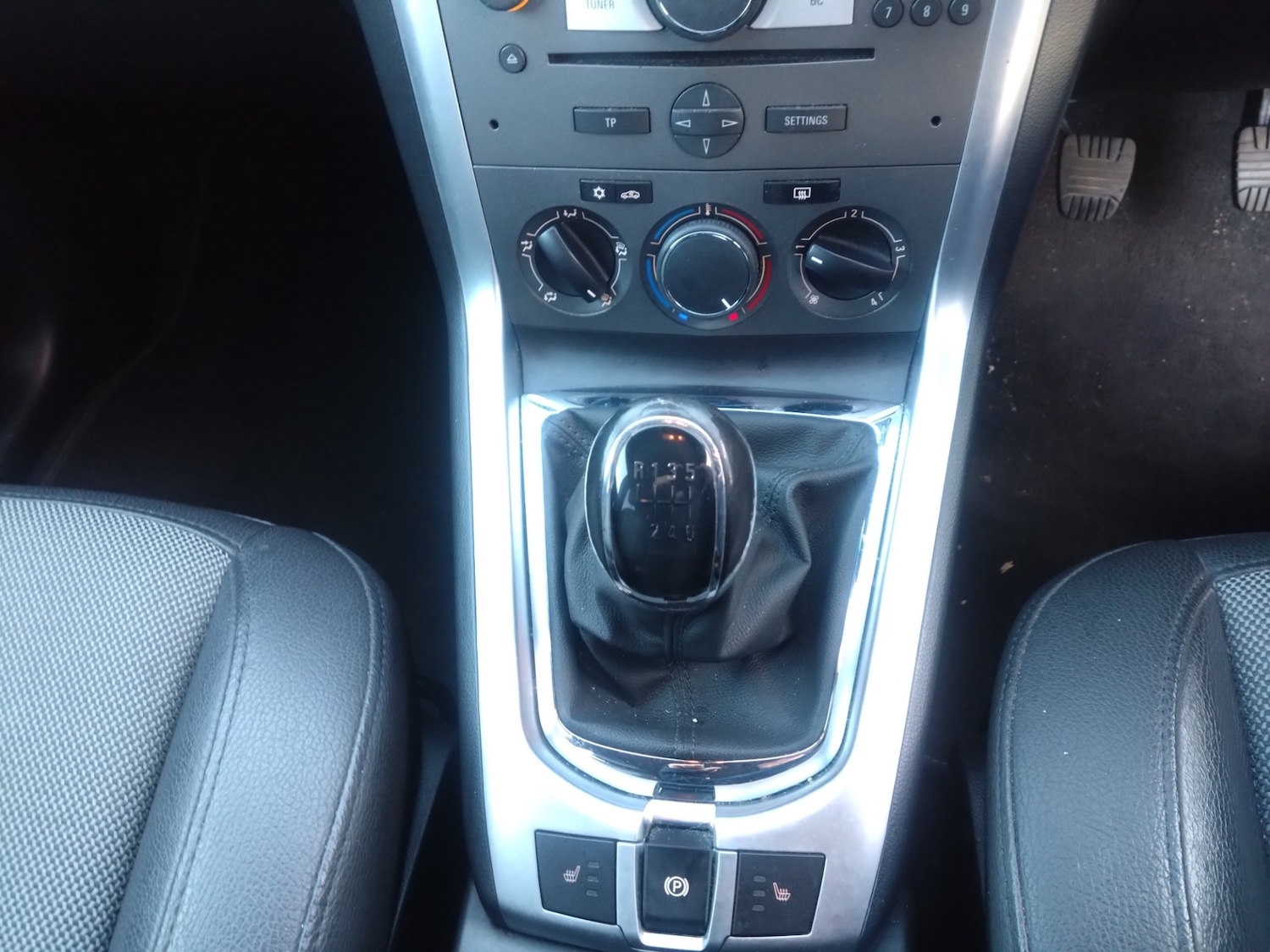 Used Vauxhall Antara 2015 for sale - 76599536: Photo 6