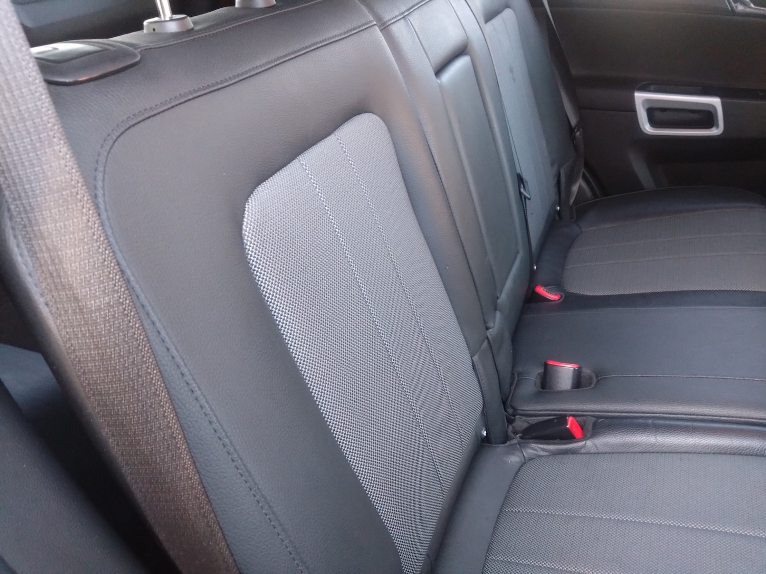 Used Vauxhall Antara 2015 for sale - 76599536: Photo 8