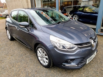 Used Renault Clio 2016 for sale - 75546341: Photo