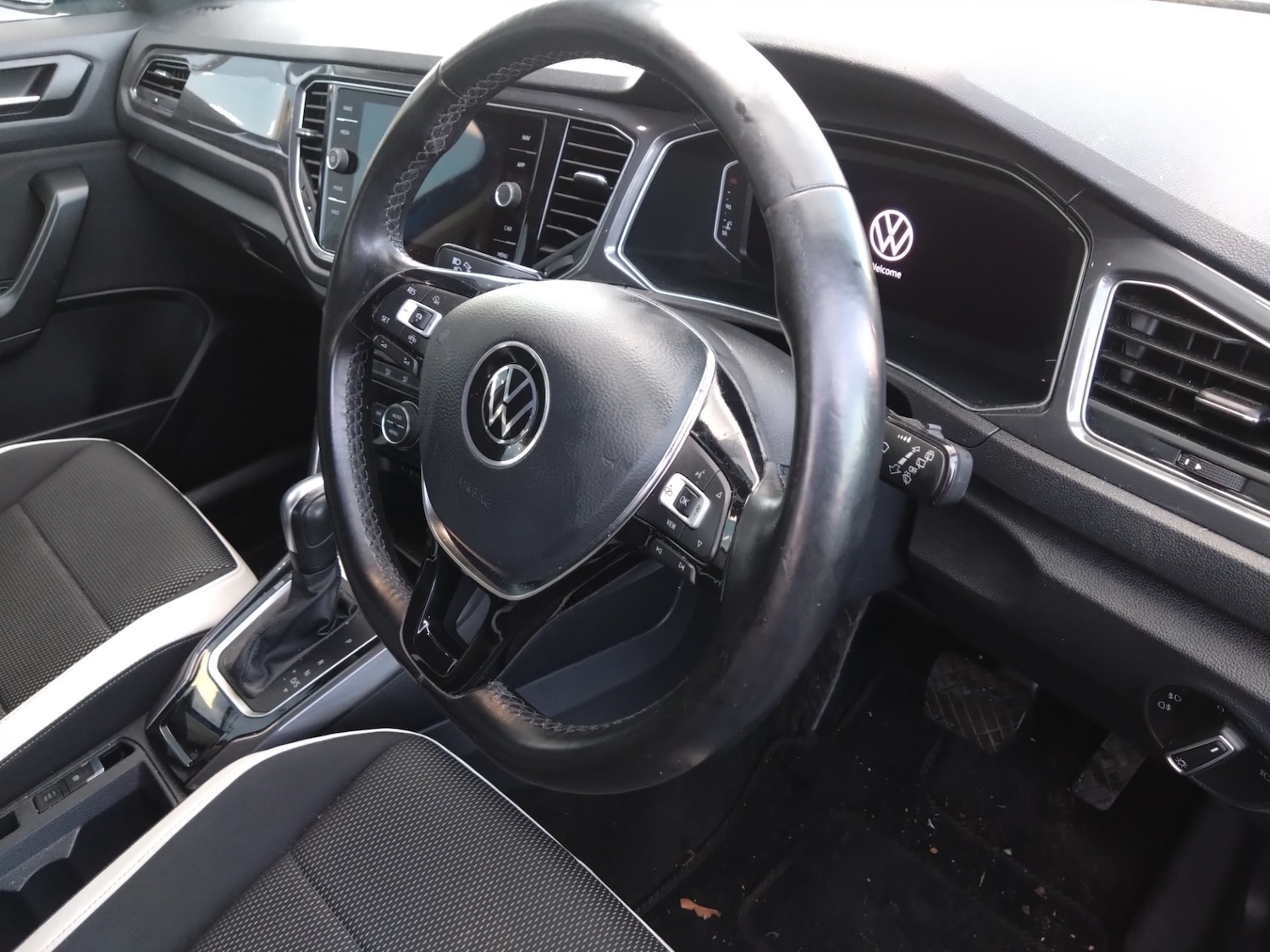 Used Volkswagen T-Roc 2021 for sale - 77159147: Photo 13