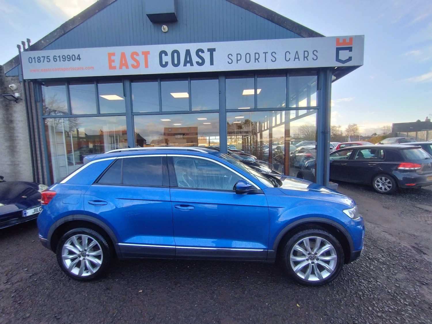Used Volkswagen T-Roc 2021 for sale - 77159147: Photo 2