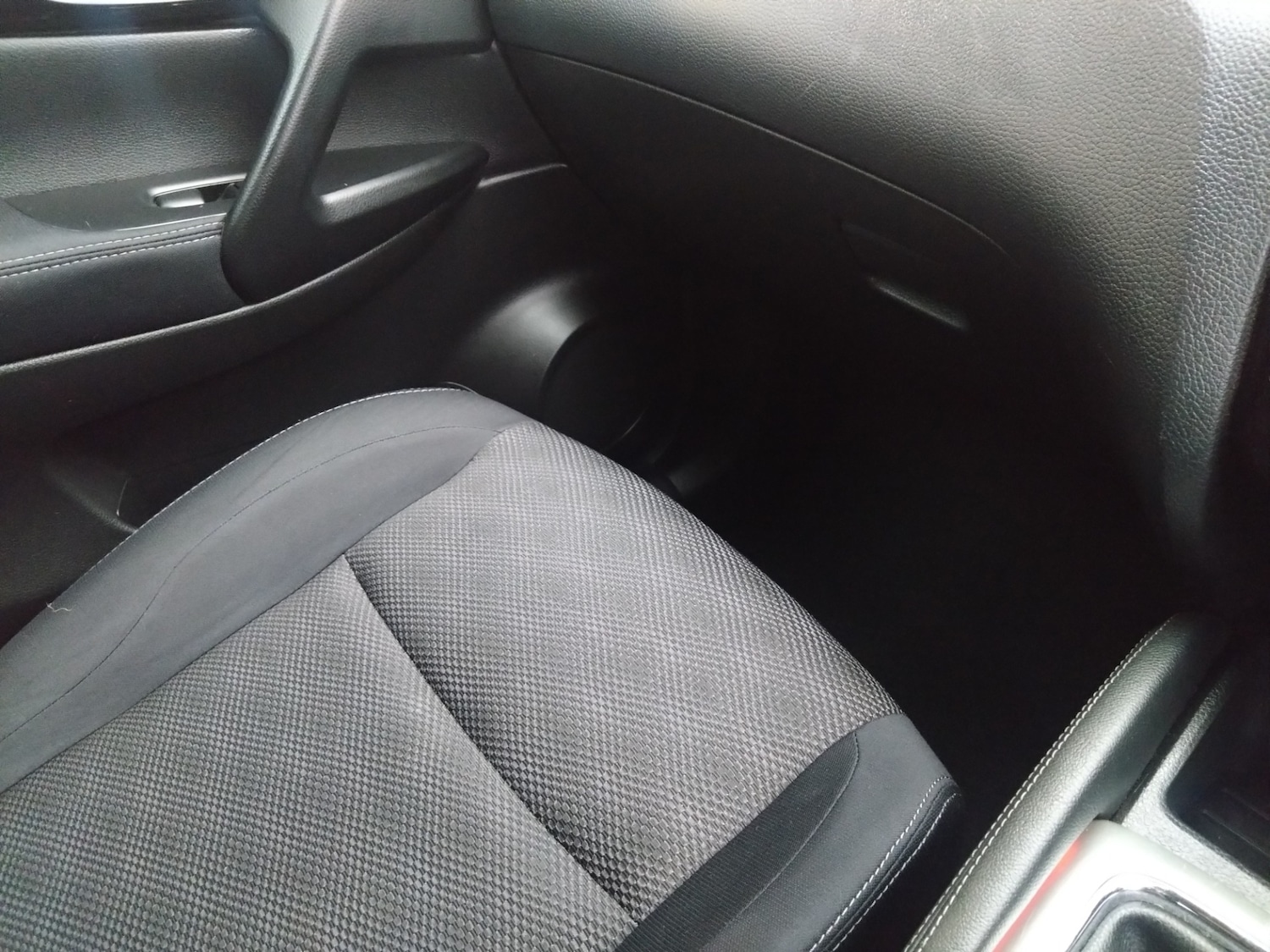 Used Nissan Qashqai 2014 for sale - 76252434: Photo 12