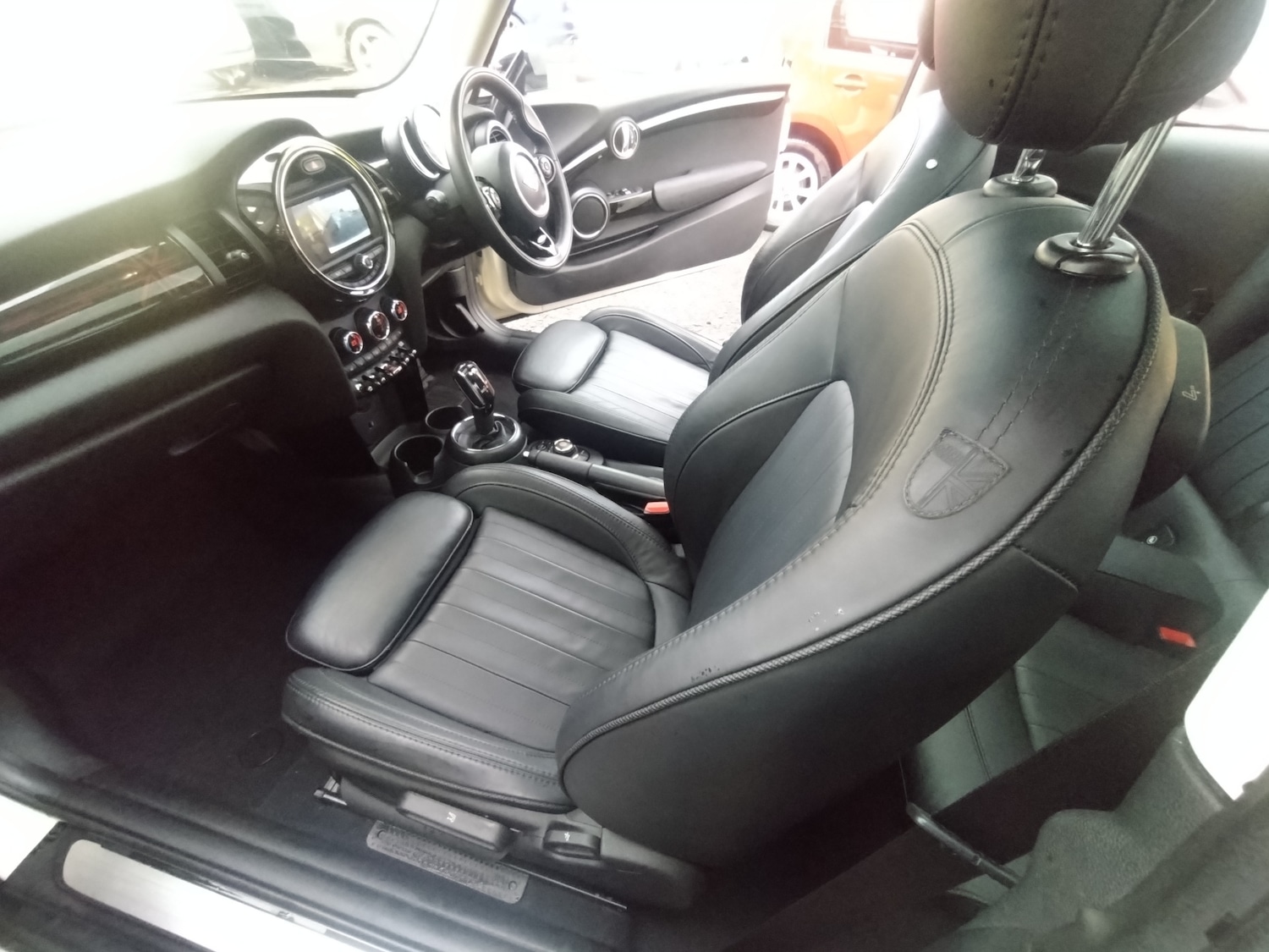 Used MINI Hatch 2018 for sale - 76834265: Photo 17