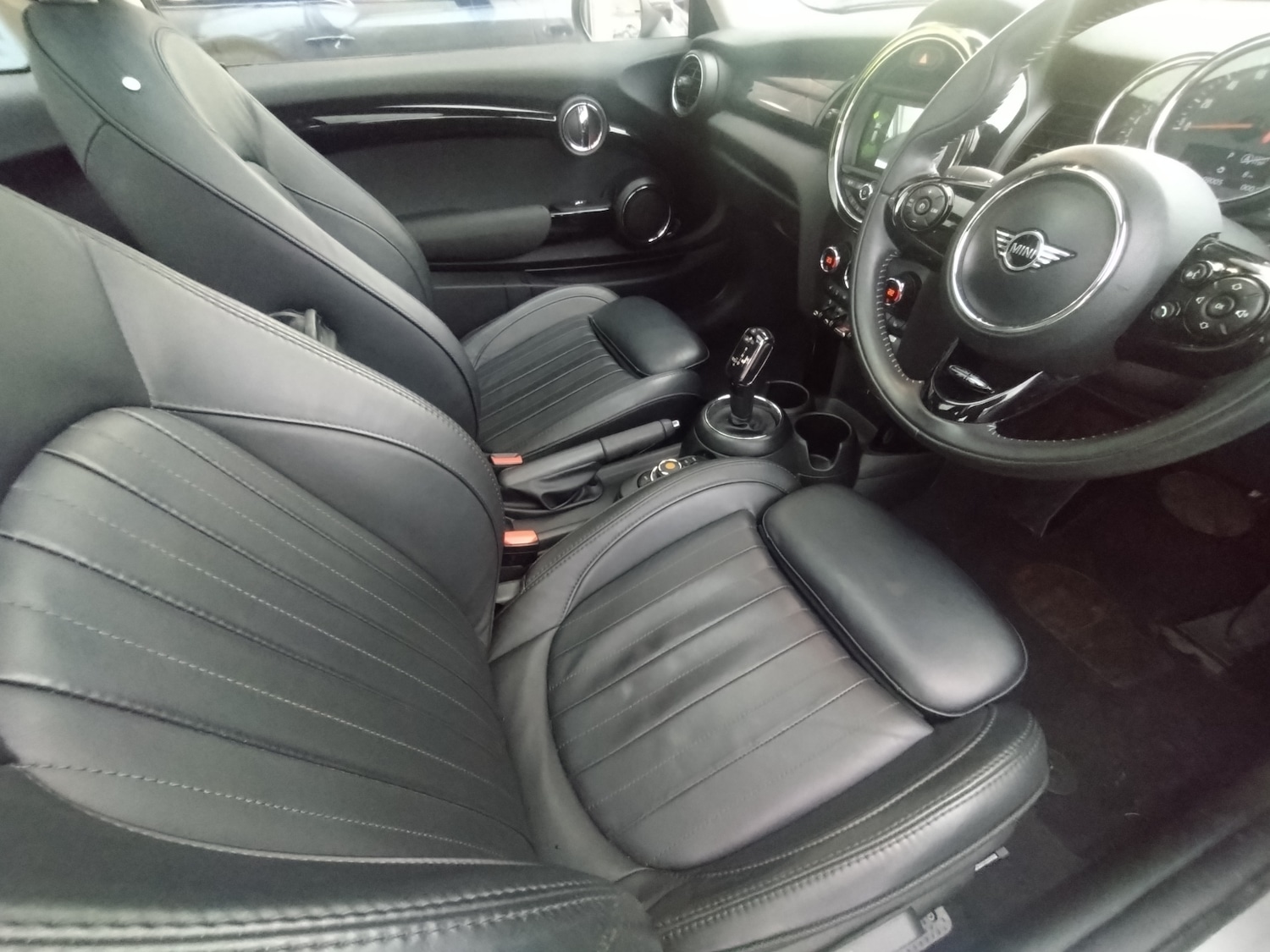 Used MINI Hatch 2018 for sale - 76834265: Photo 22