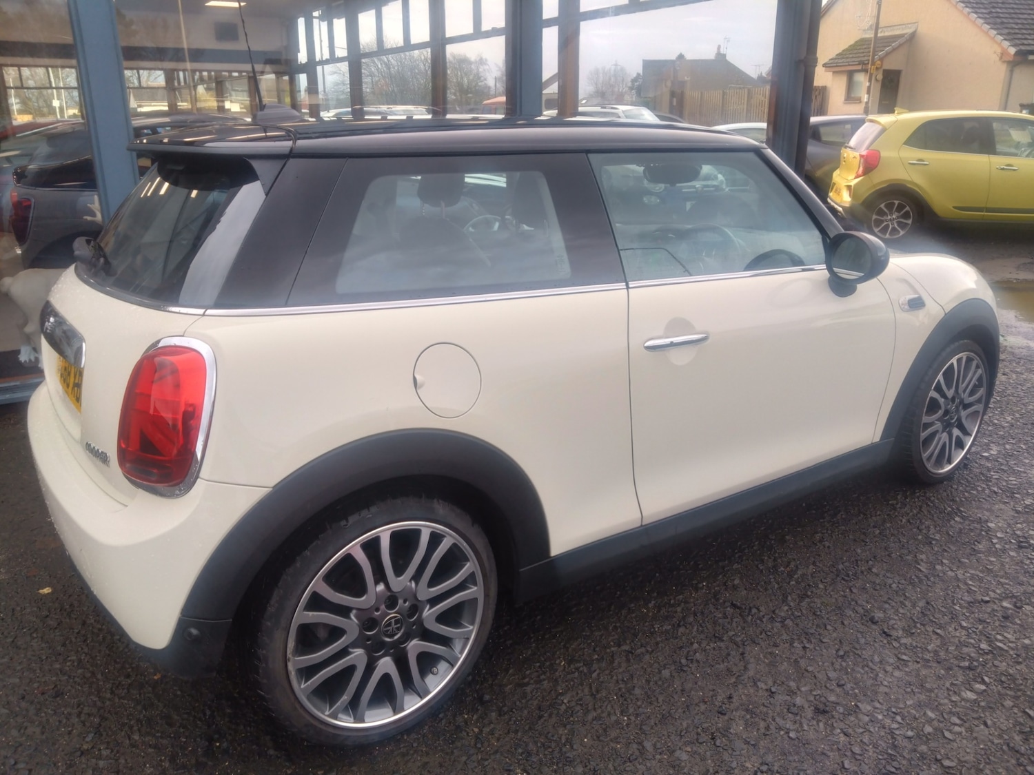 Used MINI Hatch 2018 for sale - 76834265: Photo 3