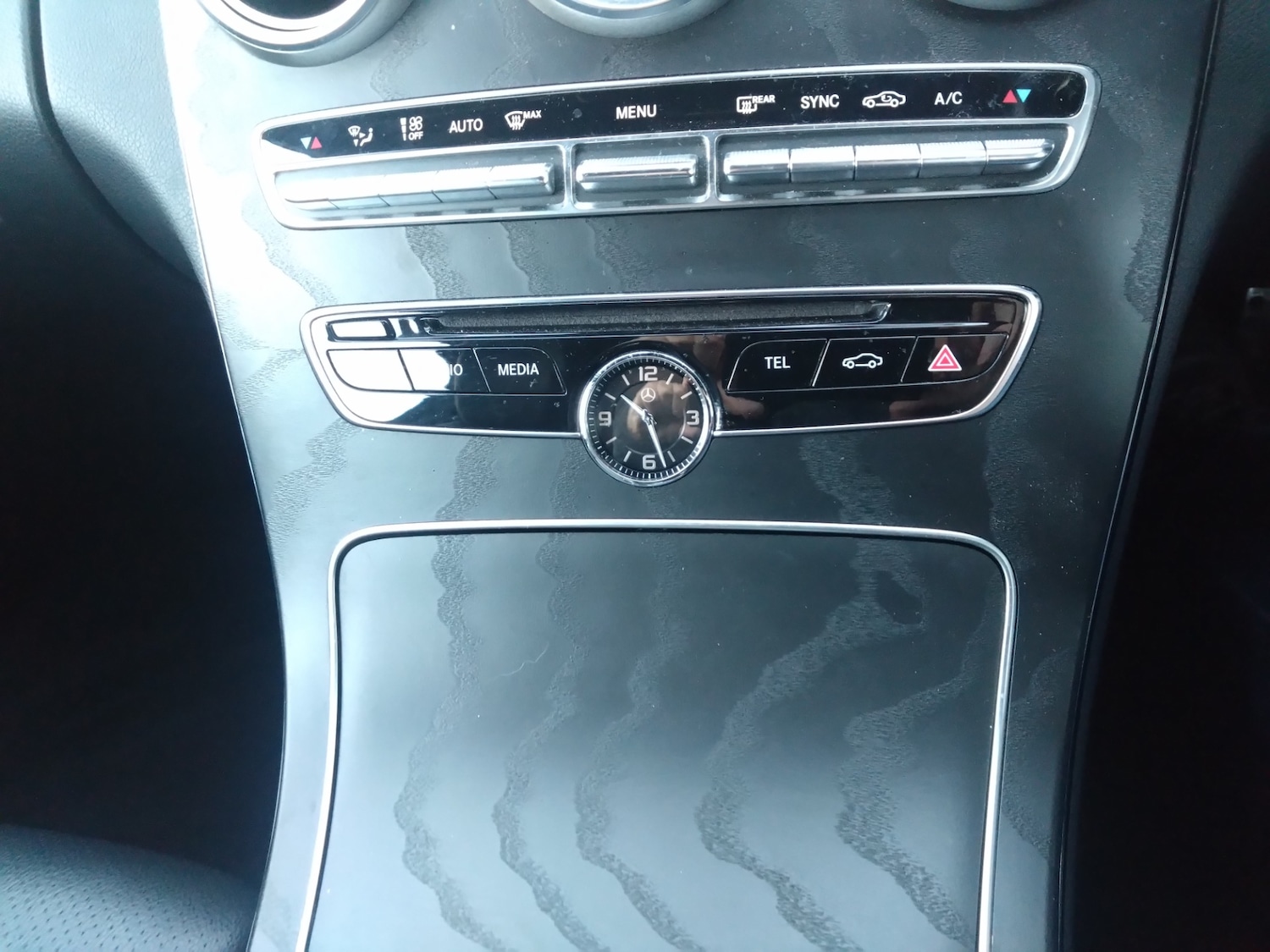 Used Mercedes-Benz C Class 2018 for sale - 76649898: Photo 6