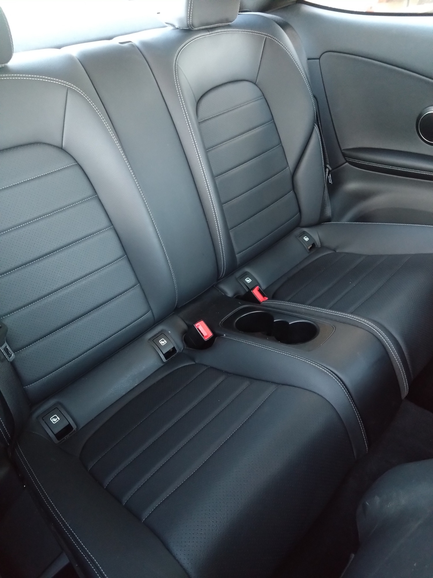 Used Mercedes-Benz C Class 2018 for sale - 76649898: Photo 8