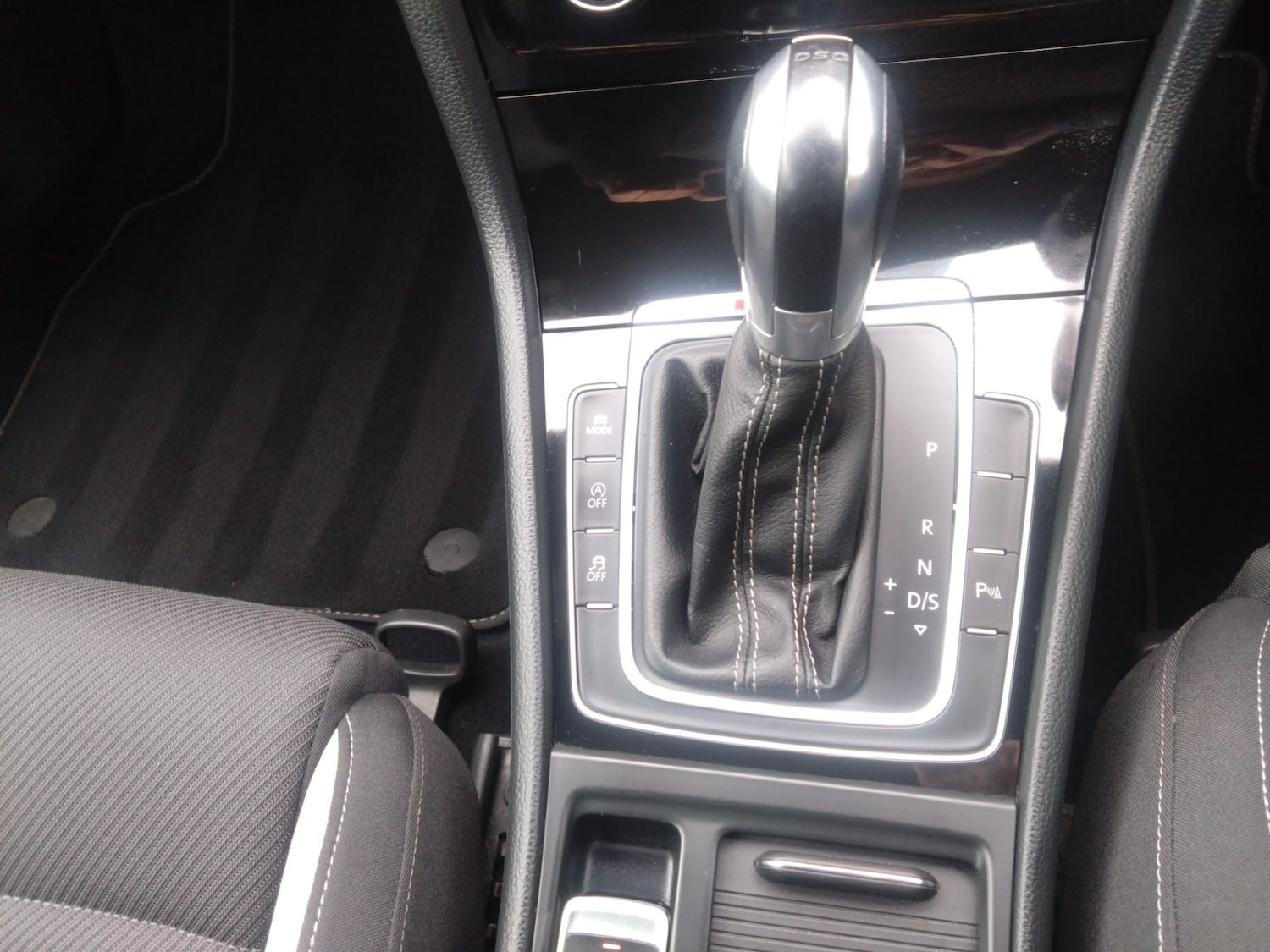 Used Volkswagen Golf 2016 for sale - 76220366: Photo 13