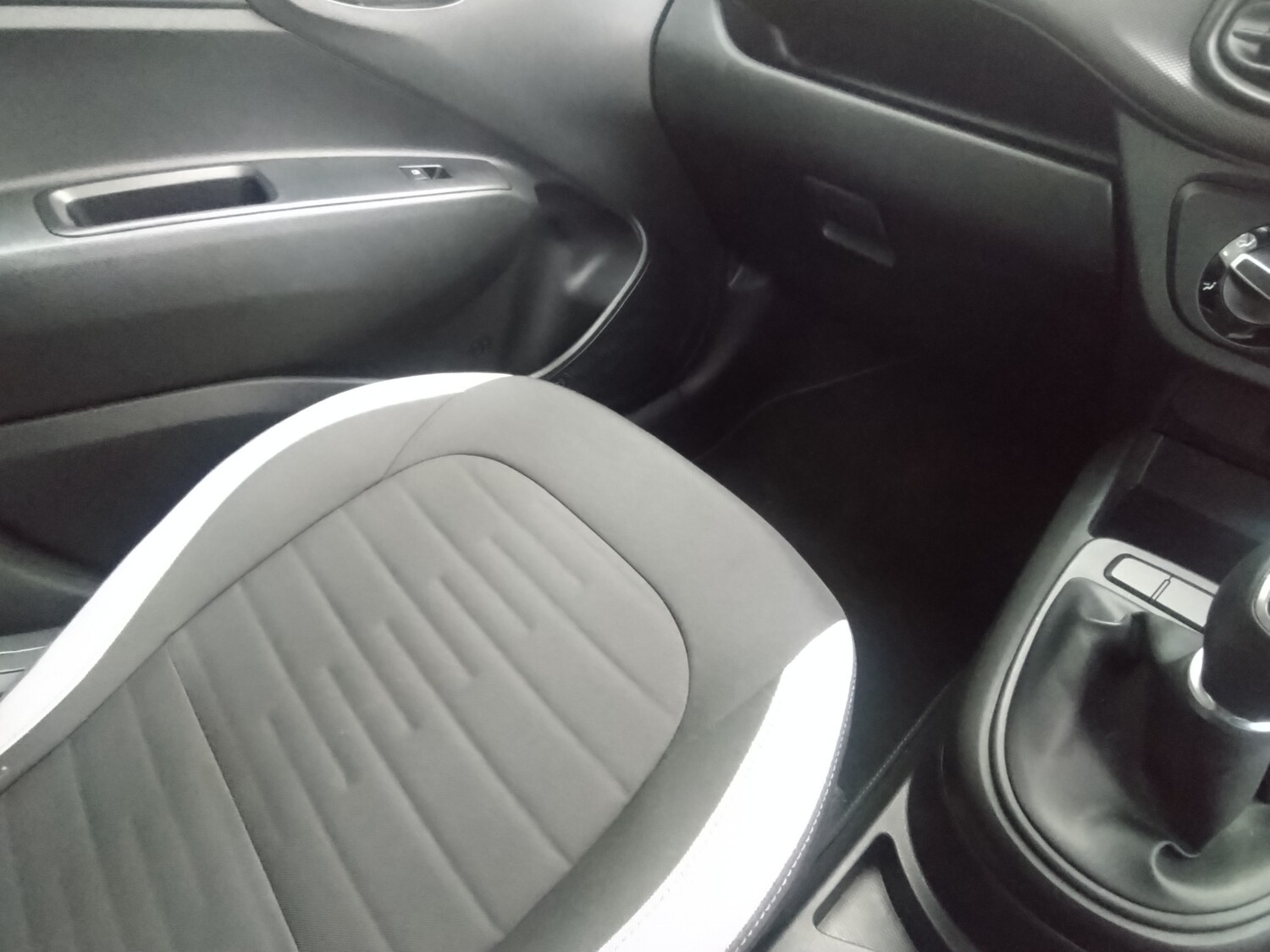 Used Hyundai i10 2020 for sale - 77447181: Photo 12