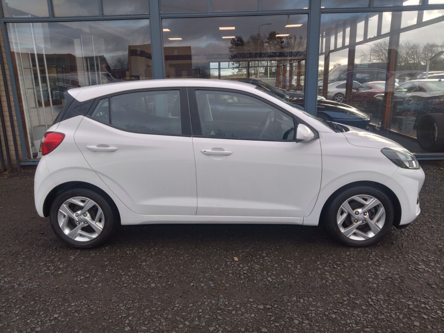 Used Hyundai i10 2020 for sale - 77447181: Photo 3