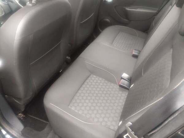 Used Dacia Sandero 2015 for sale - 76192887: Photo 13