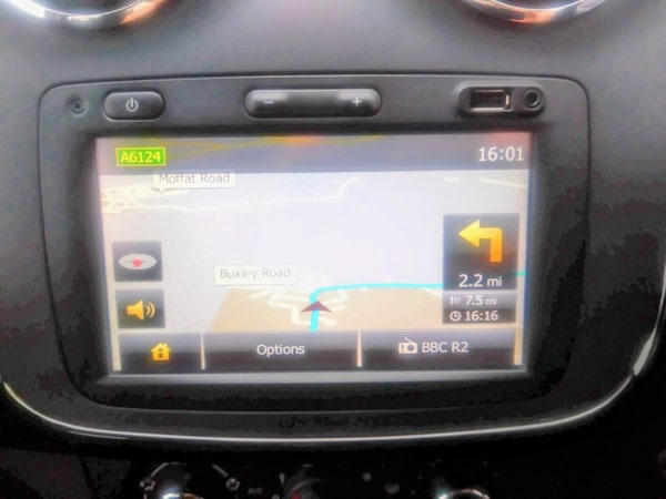 Used Dacia Sandero 2015 for sale - 76192887: Photo 7