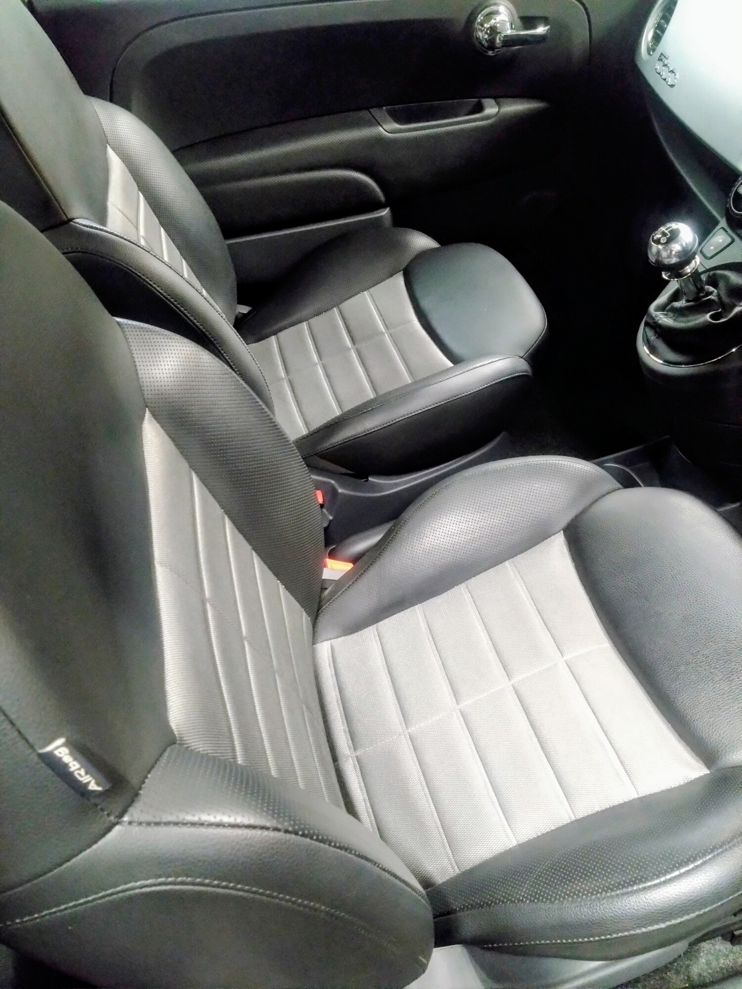 Used Fiat 500 2011 for sale - 76738618: Photo 9