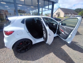 Used Renault Clio 2016 for sale - 79163144: Photo