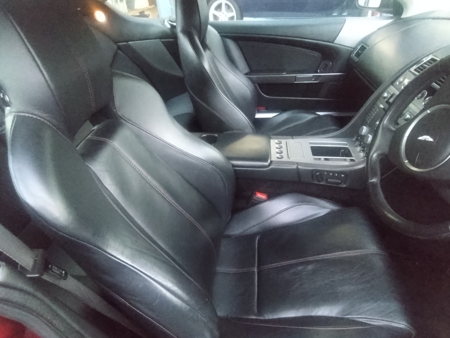 Used Aston Martin DB9 2007 for sale - 76979423: Photo 10