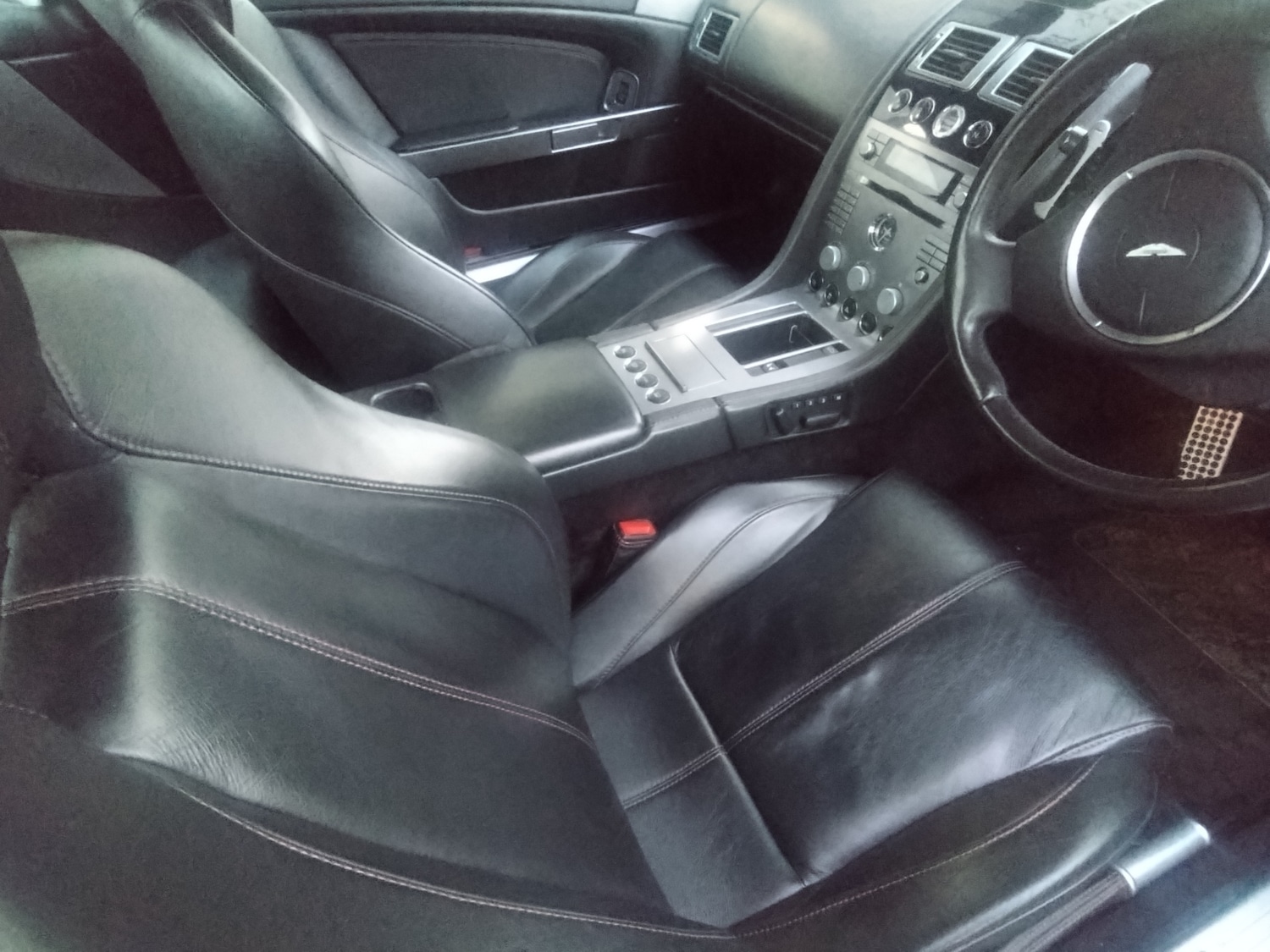 Used Aston Martin DB9 2007 for sale - 76979423: Photo 9