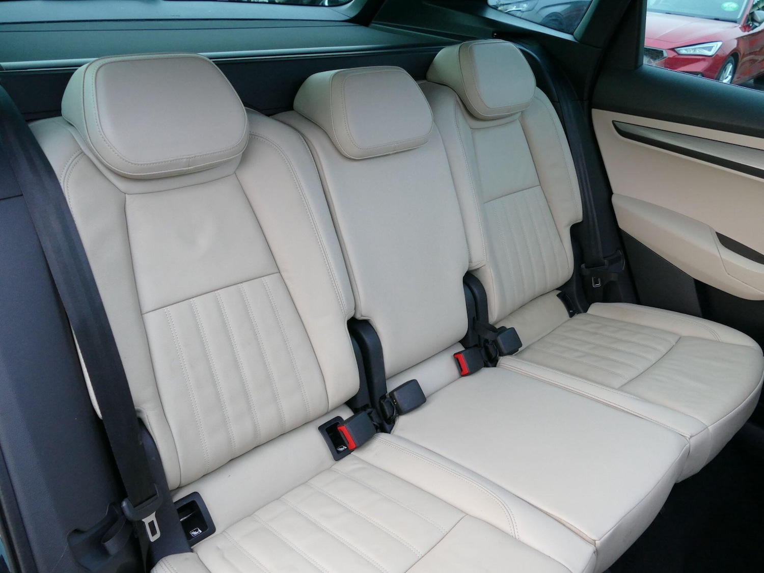 Used Skoda Karoq 2018 for sale - 77215983: Photo 13