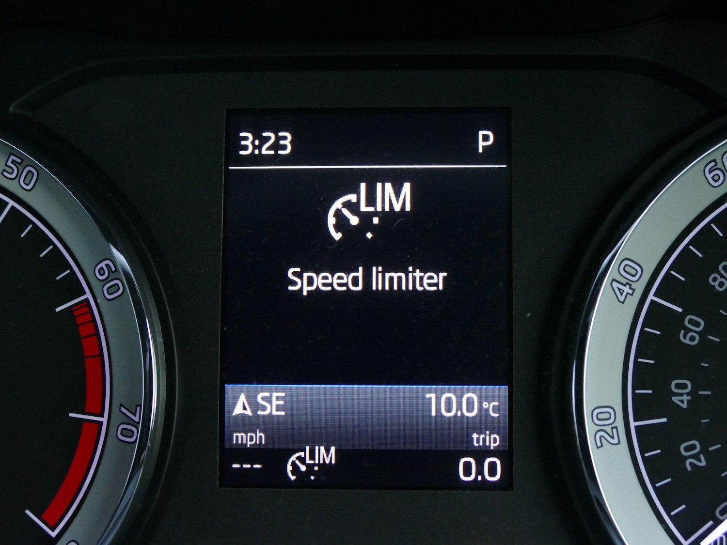 Used Skoda Karoq 2018 for sale - 77215983: Photo 24