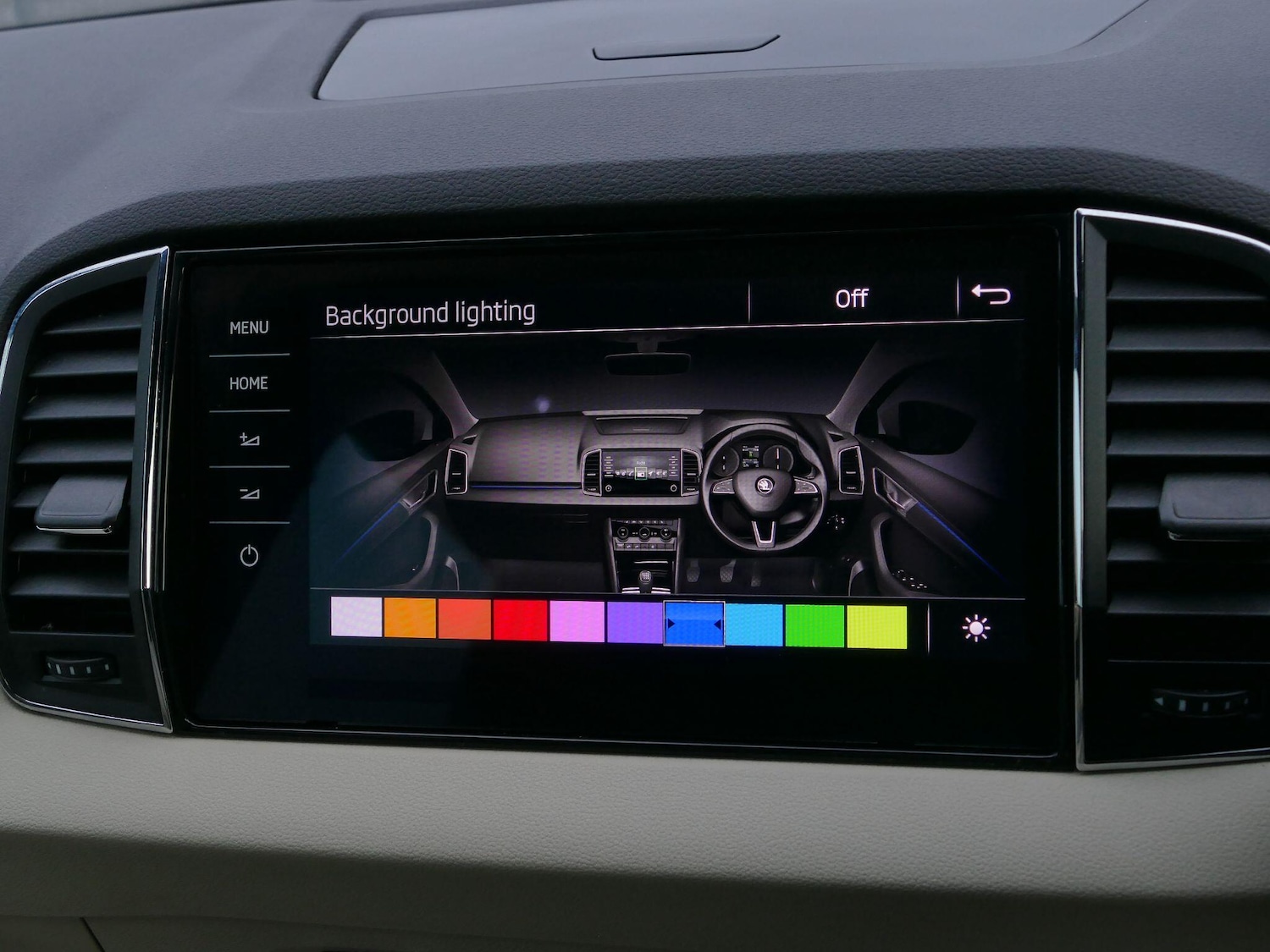 Used Skoda Karoq 2018 for sale - 77215983: Photo 35