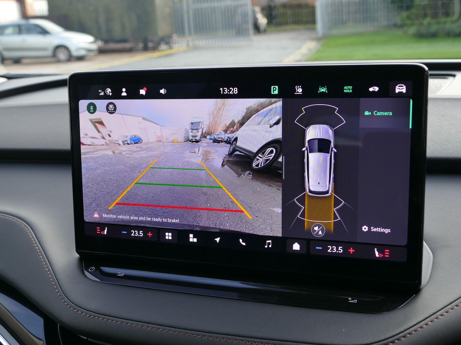 Used Skoda Enyaq 2024 for sale - 76994449: Photo 22