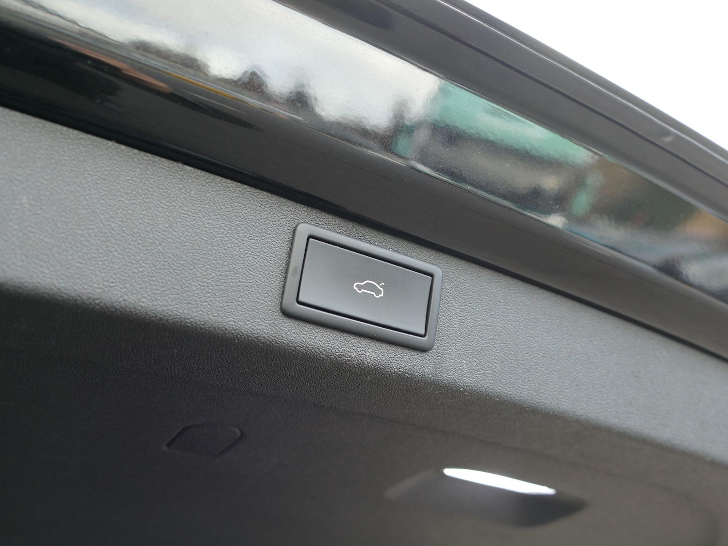 Used Skoda Enyaq 2024 for sale - 76994449: Photo 39