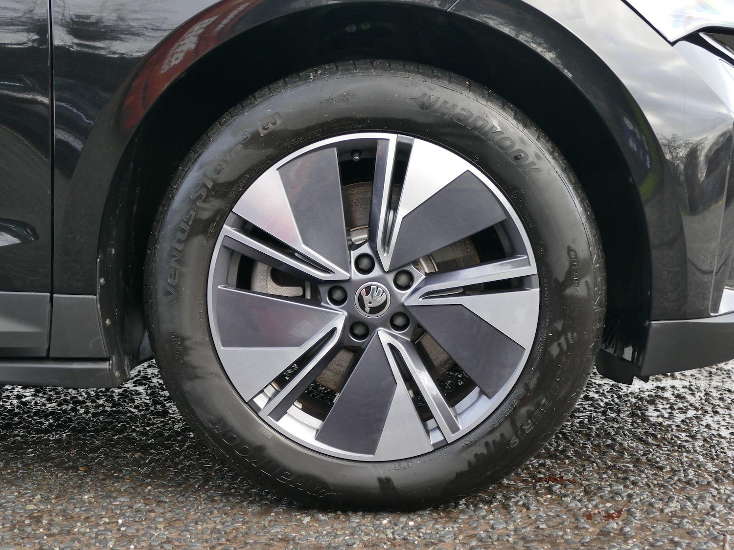 Used Skoda Enyaq 2024 for sale - 76994449: Photo 41