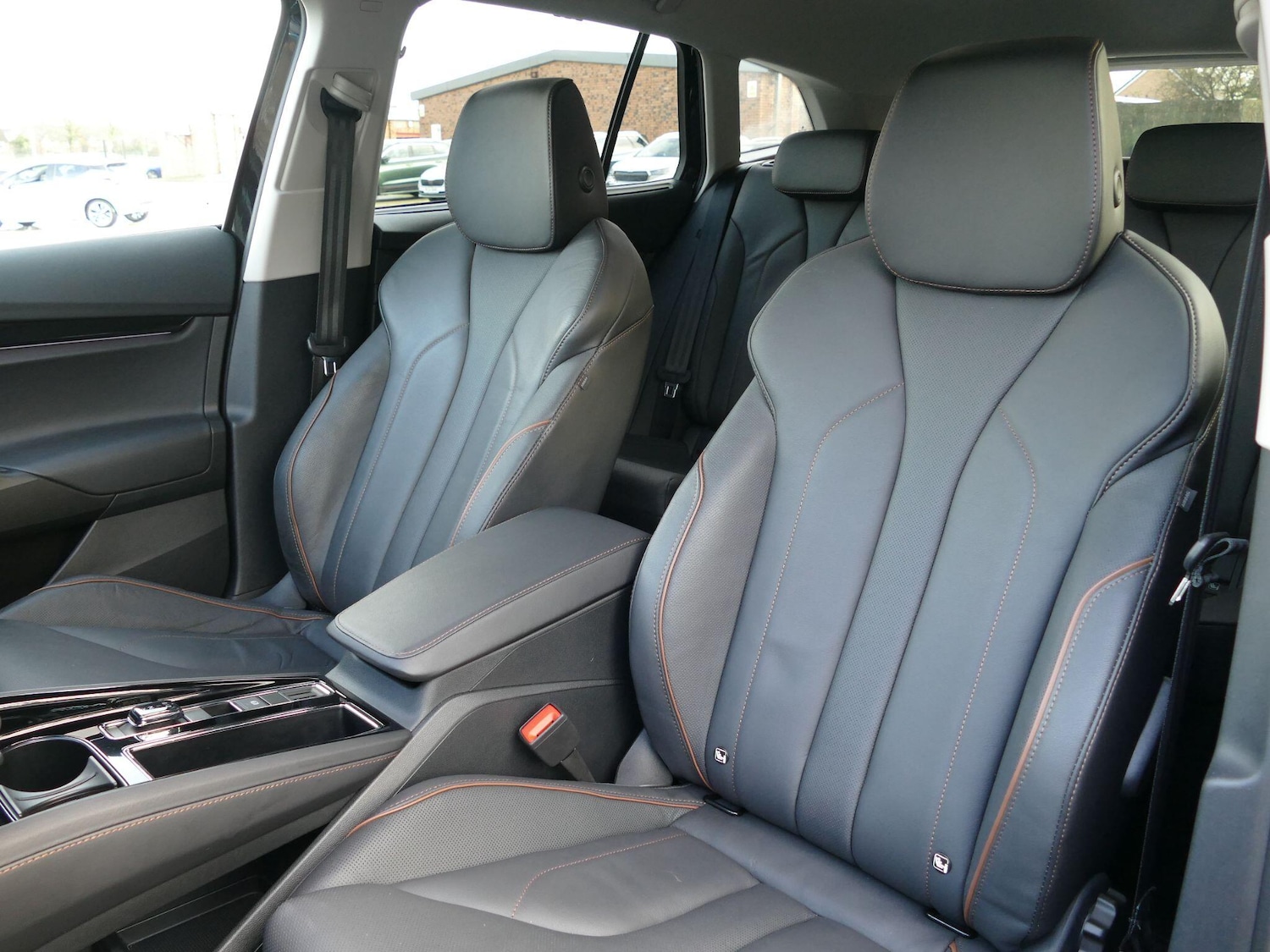 Used Skoda Enyaq 2024 for sale - 76994449: Photo 9