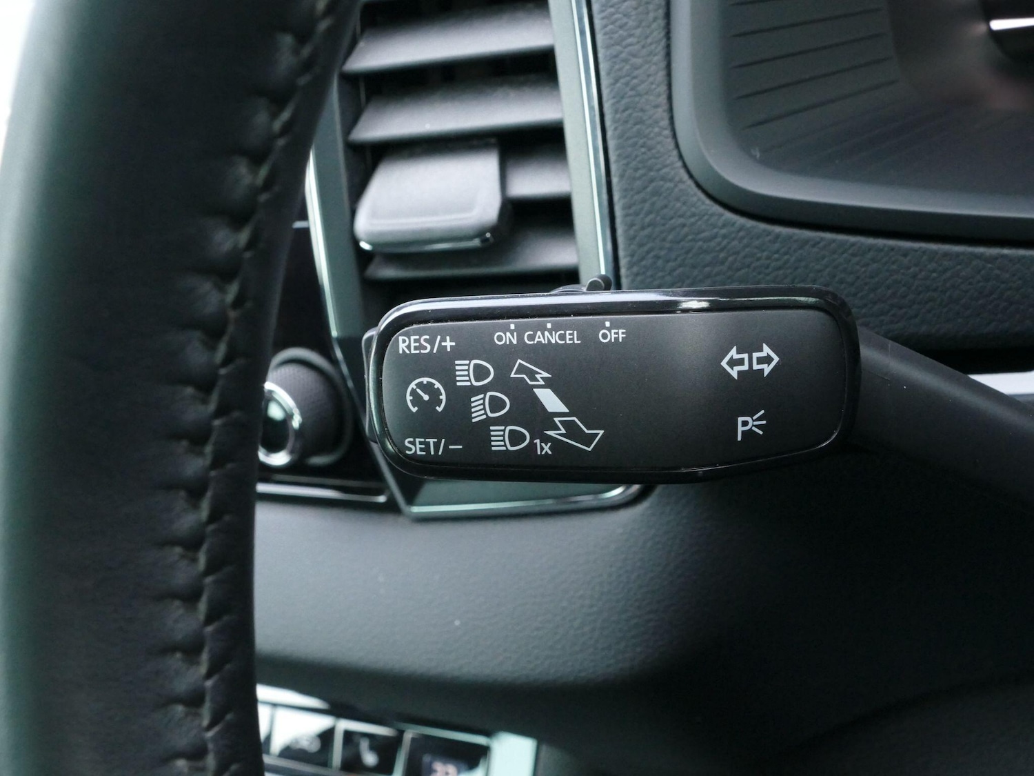 Used Skoda Karoq 2023 for sale - 76423862: Photo 26