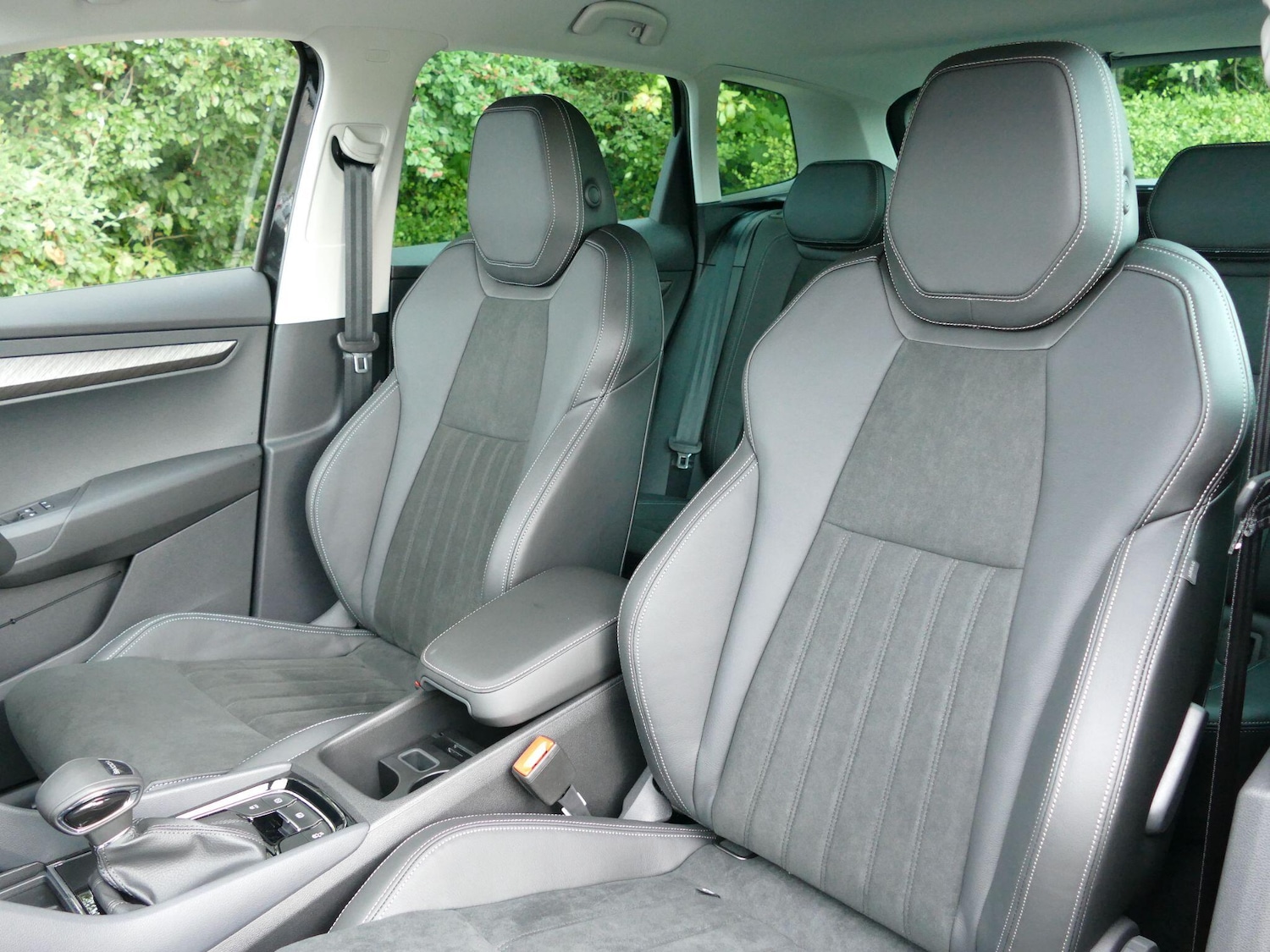 Used Skoda Karoq 2025 for sale - 76512151: Photo 10