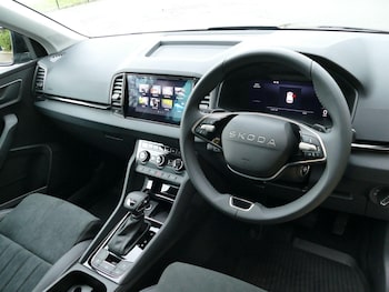 Used Skoda Karoq 2025 for sale - 76512151: Photo