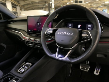 Used Skoda Octavia 2025 for sale - 76832327: Photo