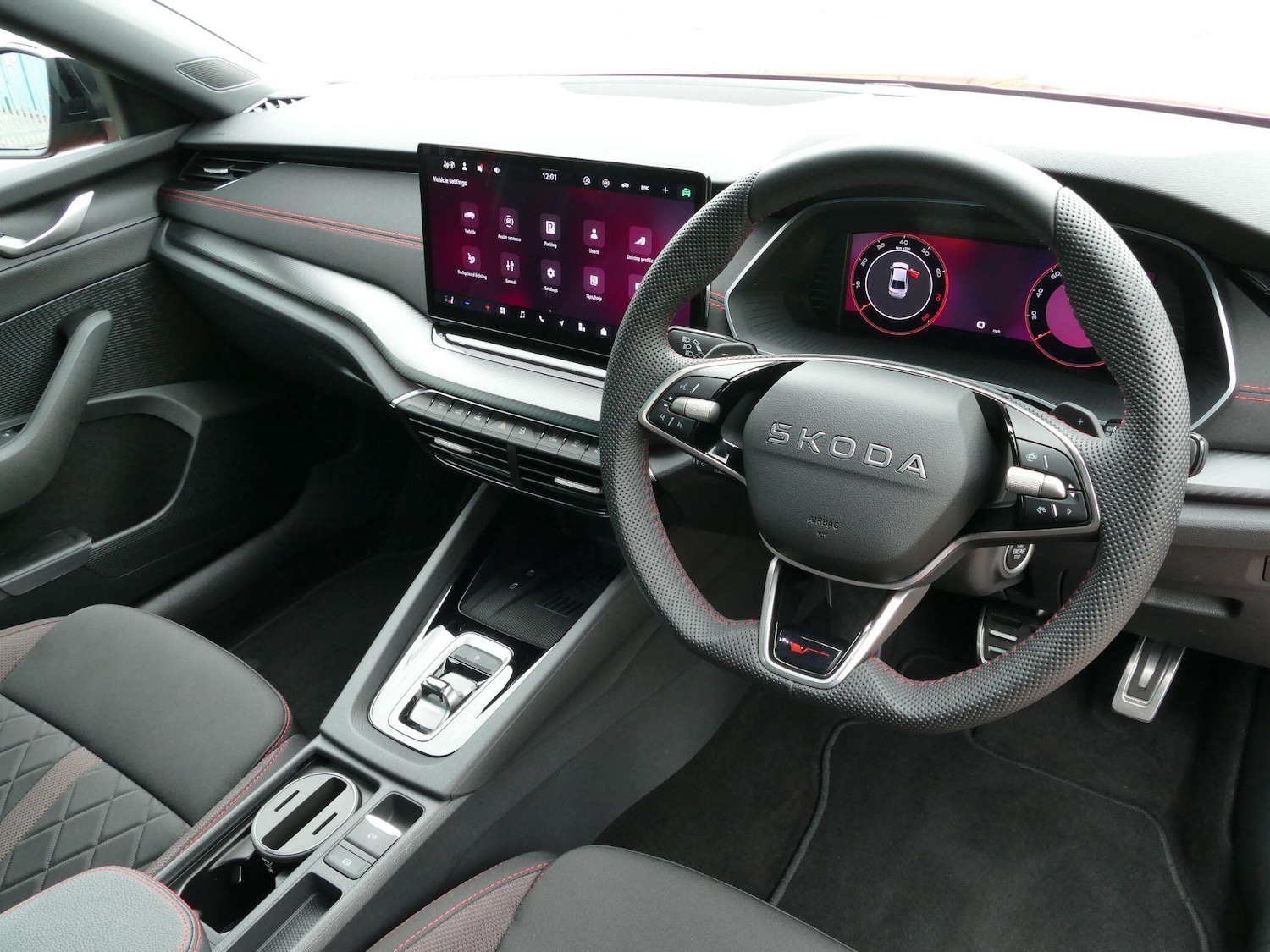 Used Skoda Octavia 2025 for sale - 76801636: Photo 2