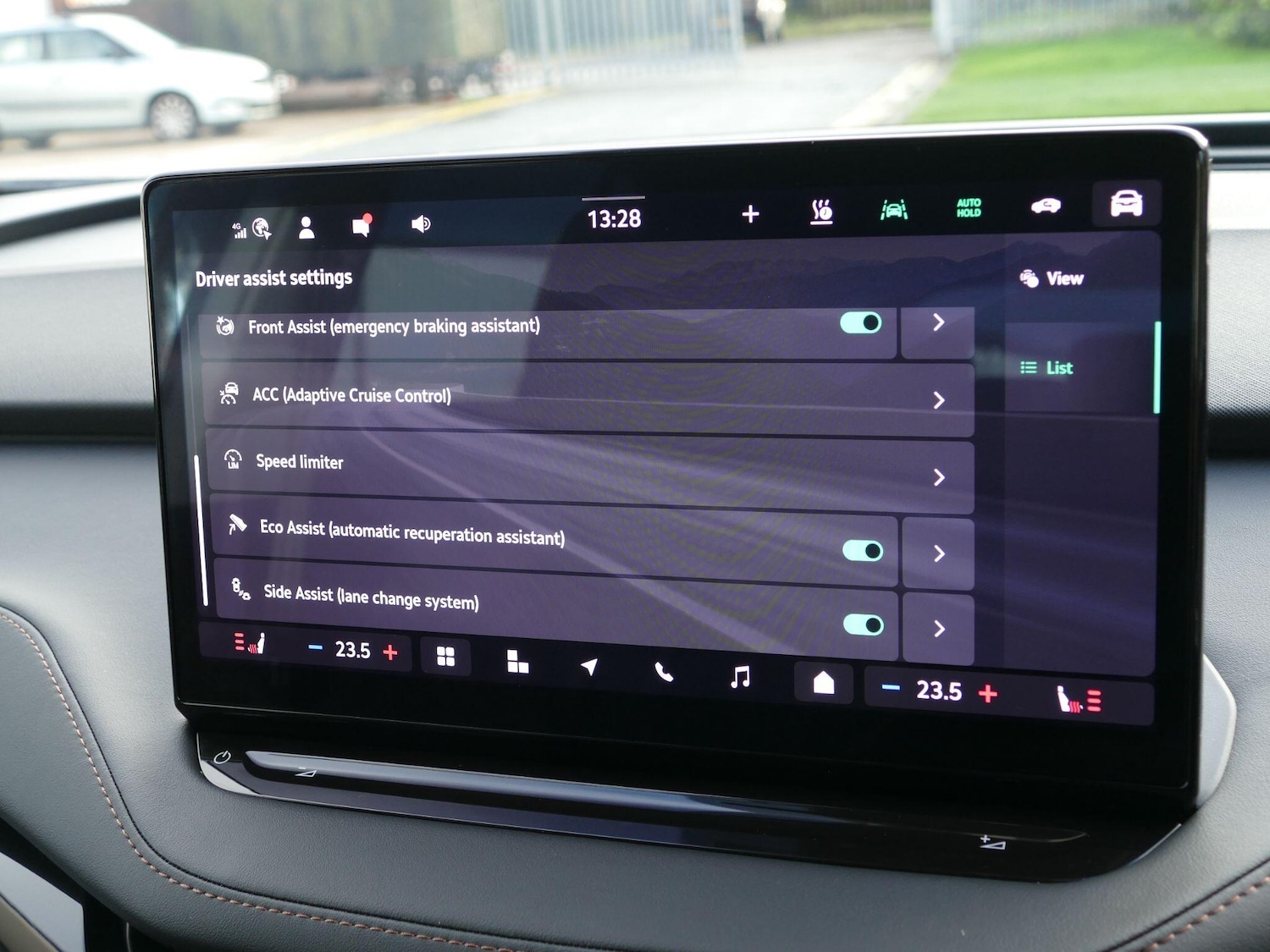 Used Skoda Enyaq 2024 for sale - 76743237: Photo 17