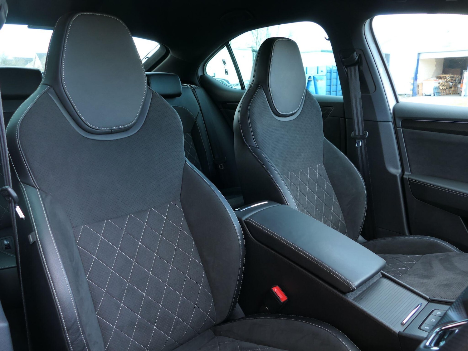 Used Skoda Superb 2023 for sale - 76573155: Photo 8