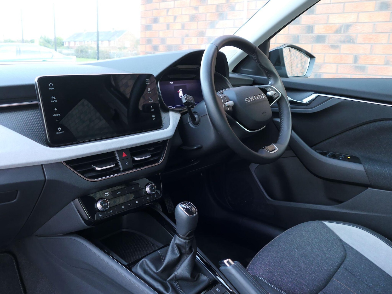 Used Skoda Scala 2025 for sale - 76689607: Photo 2