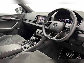Used Skoda Karoq 2024 for sale - 76360008: Photo