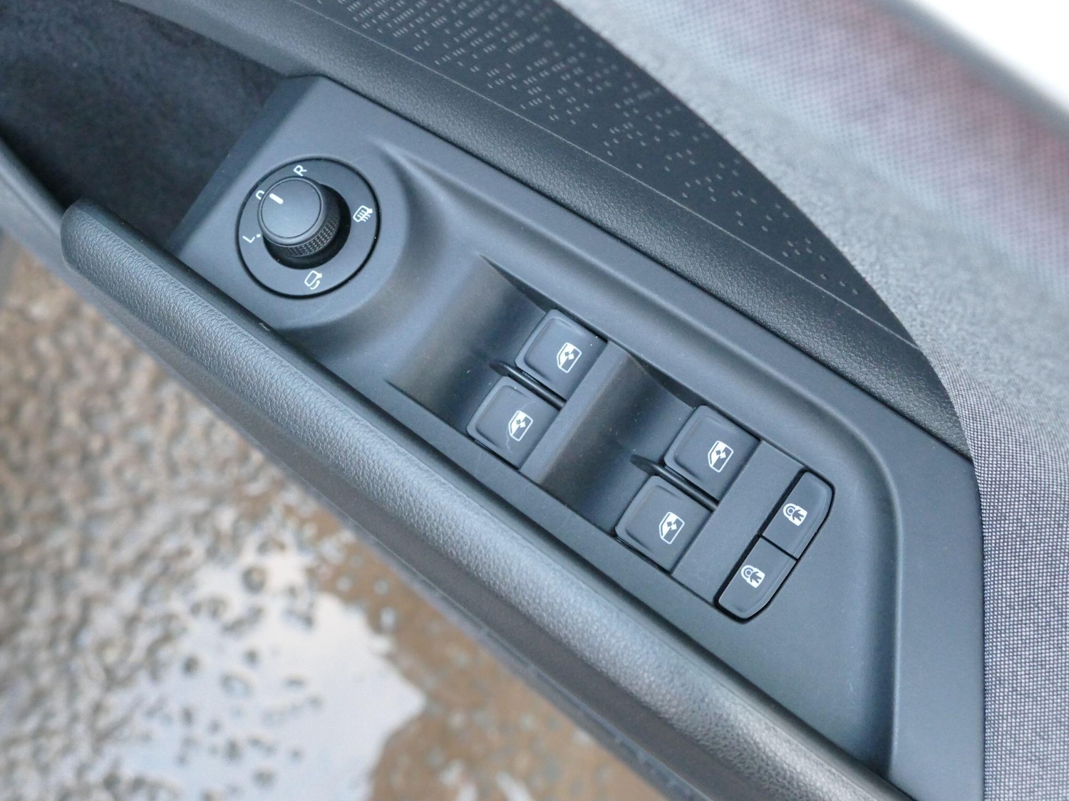 Used Skoda Enyaq 2024 for sale - 76913513: Photo 29