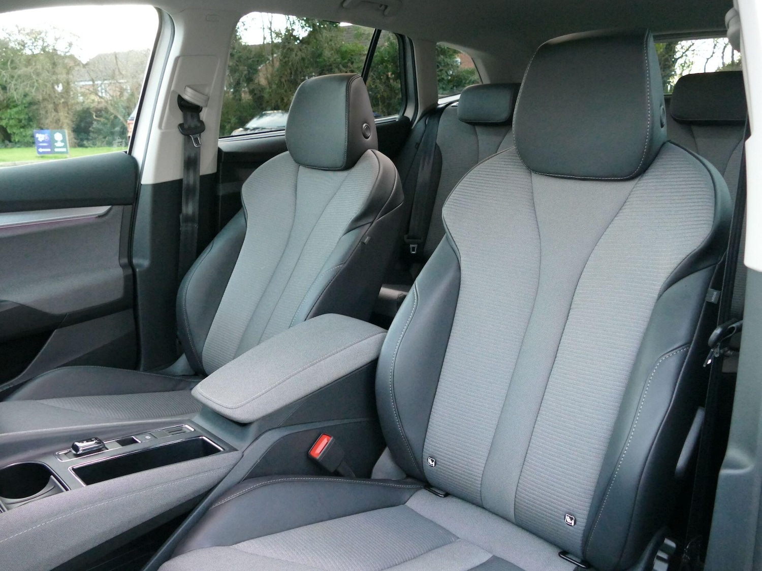 Used Skoda Enyaq 2024 for sale - 76913513: Photo 9